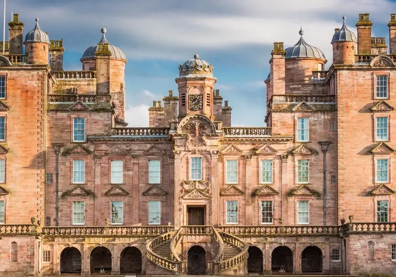 Drumlanrig Castle, venue for group and weekend experiences